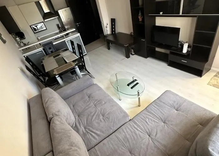 Apartment нино 1 *