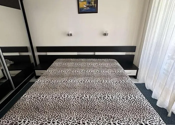 нино 1 Apartment